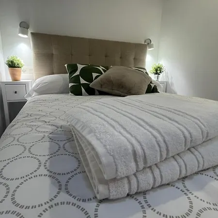 Apartment Arekoratas 255 Y 256 *