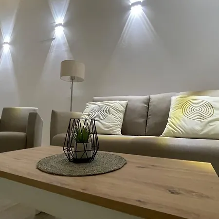 Apartment Arekoratas 255 Y 256